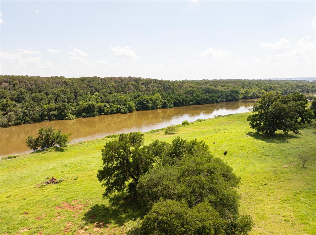 2109 River Shls Road Mineral Wells, TX 76067 - Photo 9 of 40 a view of an ocean