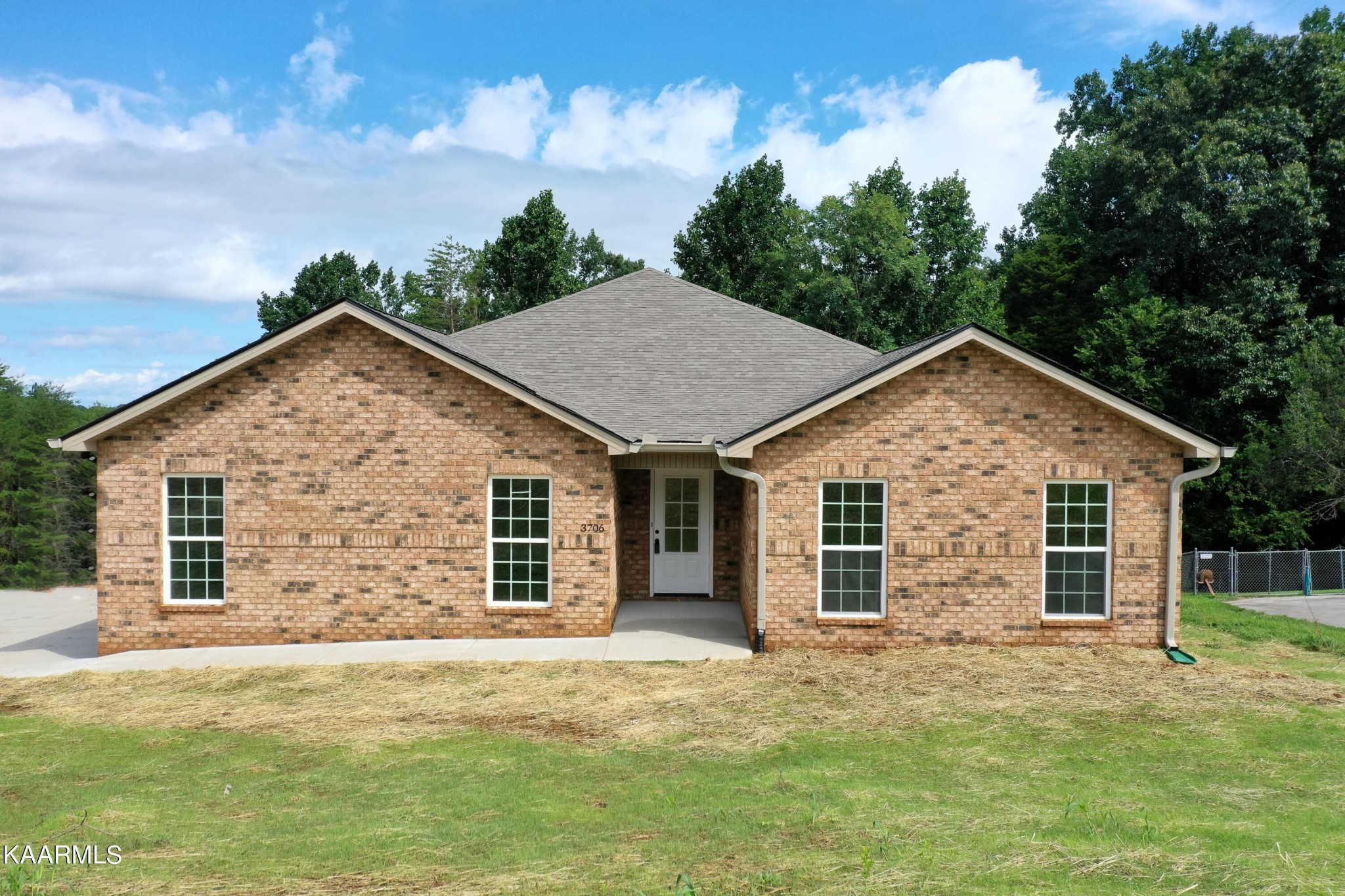 3706 Big Springs Road Friendsville, TN 37737 - Photo 1 of 32 Gallery Image 1