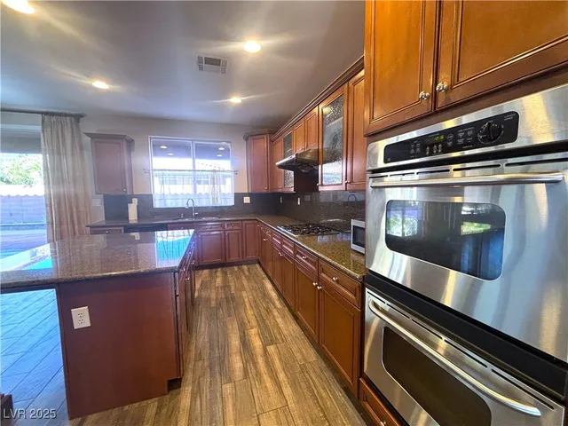 $2,950 | 8722 Moreno Mountain Avenue, Las Vegas, NV 89178