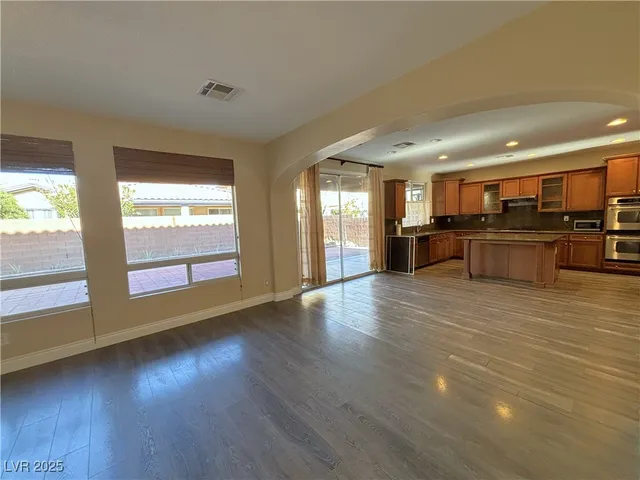 $2,950 | 8722 Moreno Mountain Avenue, Las Vegas, NV 89178