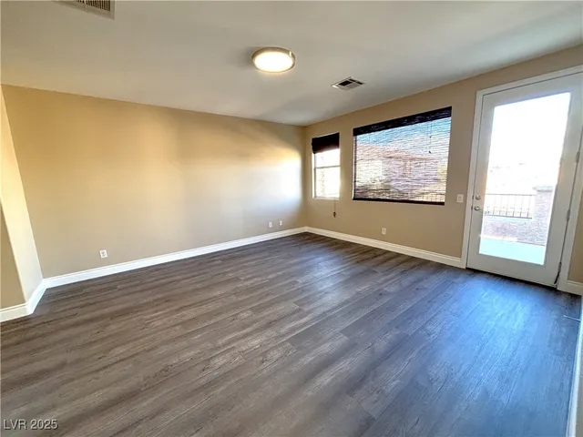 $2,950 | 8722 Moreno Mountain Avenue, Las Vegas, NV 89178