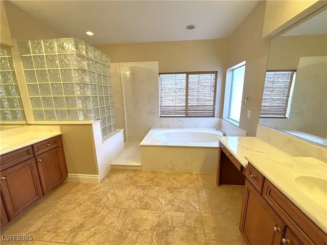 $2,950 | 8722 Moreno Mountain Avenue, Las Vegas, NV 89178