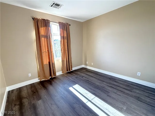 $2,950 | 8722 Moreno Mountain Avenue, Las Vegas, NV 89178