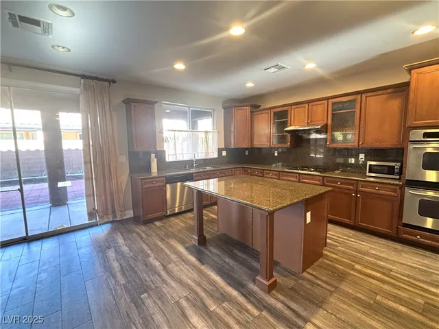 $2,950 | 8722 Moreno Mountain Avenue, Las Vegas, NV 89178