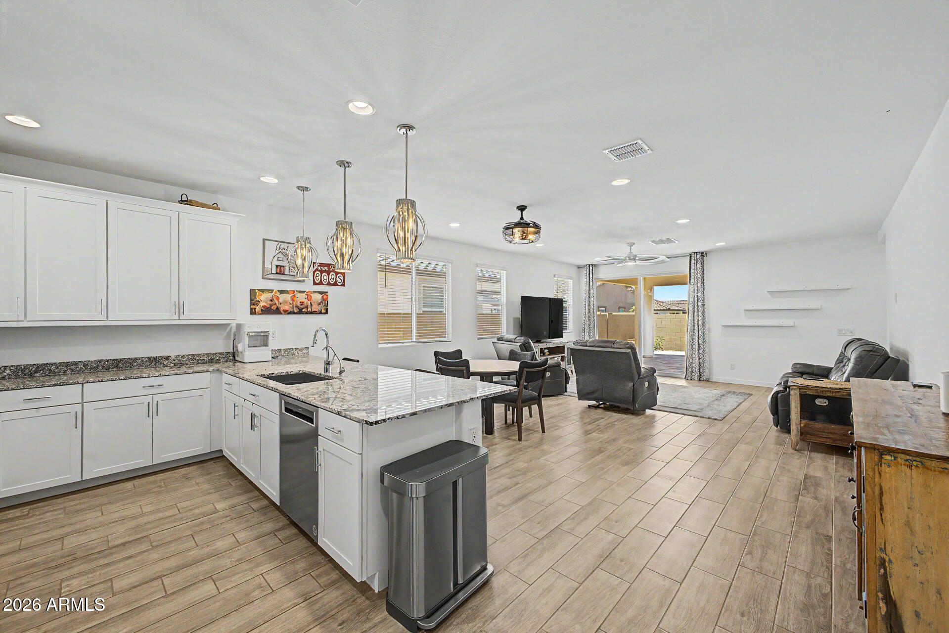 9682 Centennial Road Apache Junction, AZ 85120 - Photo 5 of 51
