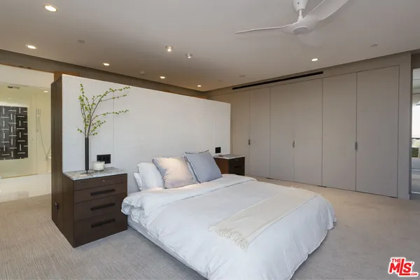$1,799,000 | 10660 Wilshire Boulevard, Unit 1207, Los Angeles, CA 90024