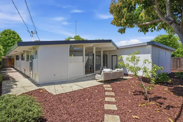 $2,798,000 | 3609 South Court, Palo Alto, CA 94306
