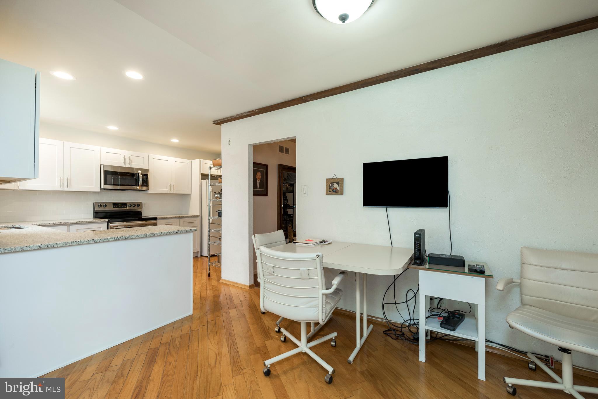 7813 Brookfield Road Cheltenham, PA 19012 - Photo 6 of 29 Gallery Image 6