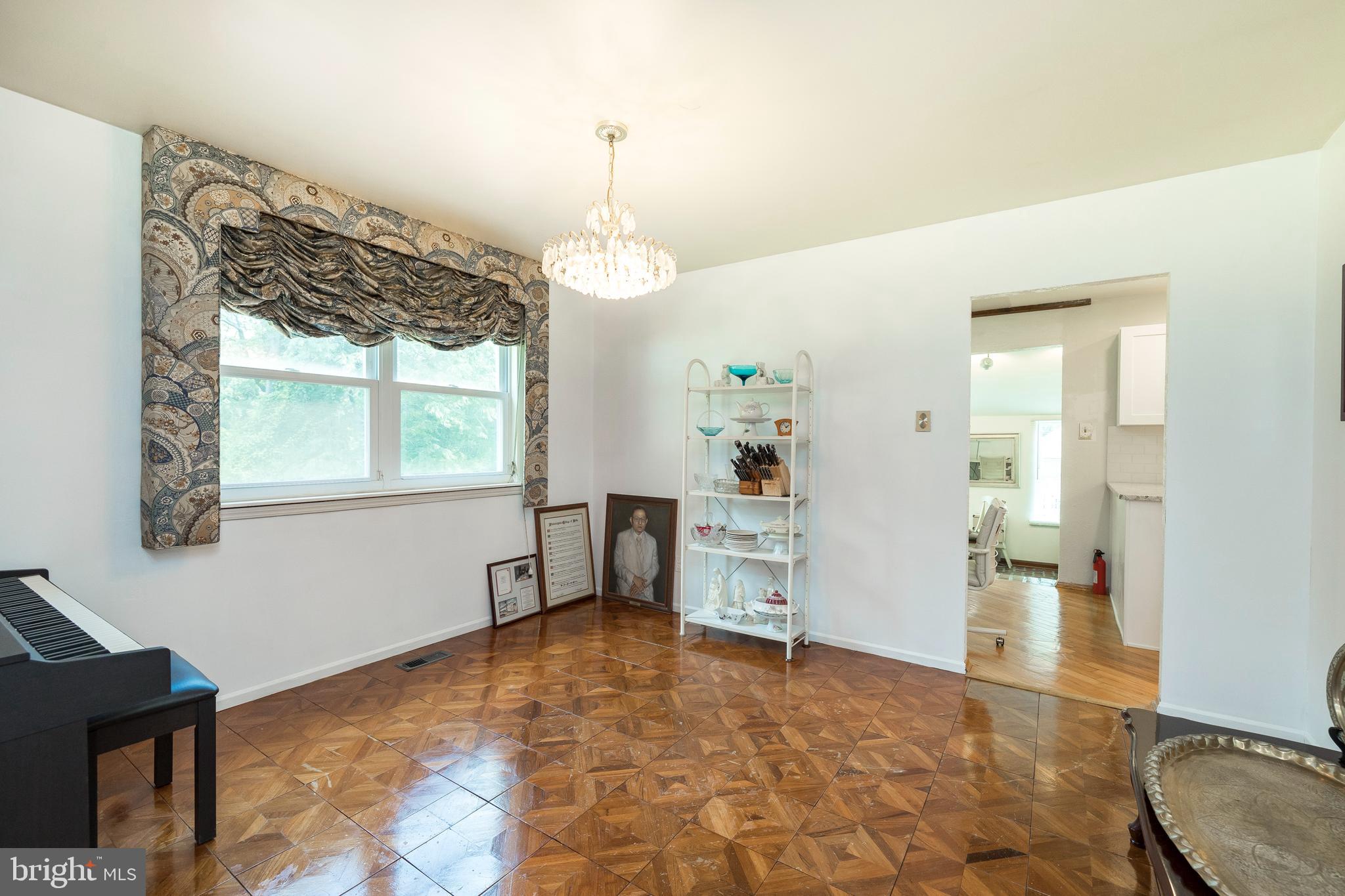 7813 Brookfield Road Cheltenham, PA 19012 - Photo 9 of 29 Gallery Image 9