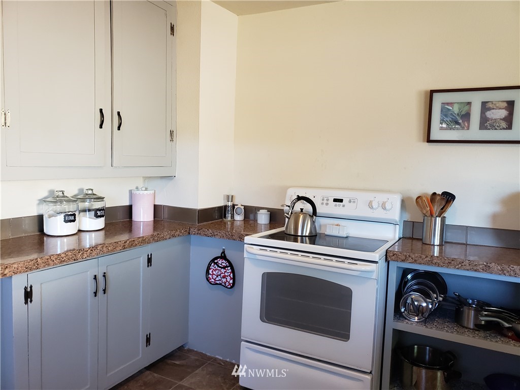 6922 Mullen Road Southeast Olympia, WA 98503 - Photo 9 of 23 Gallery Image 9