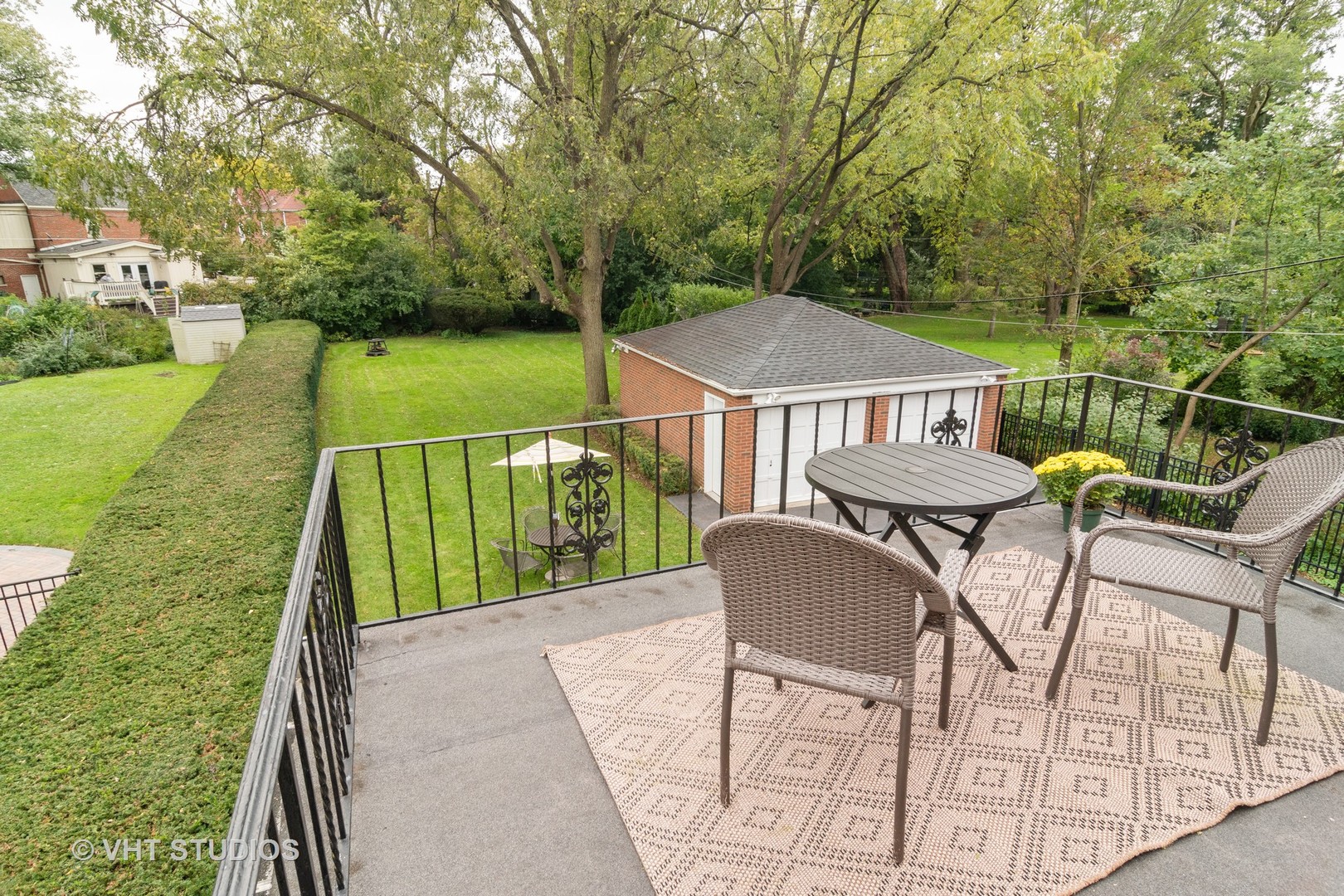 591 East Parkway Road Riverside, IL 60546 - Photo 20 of 22