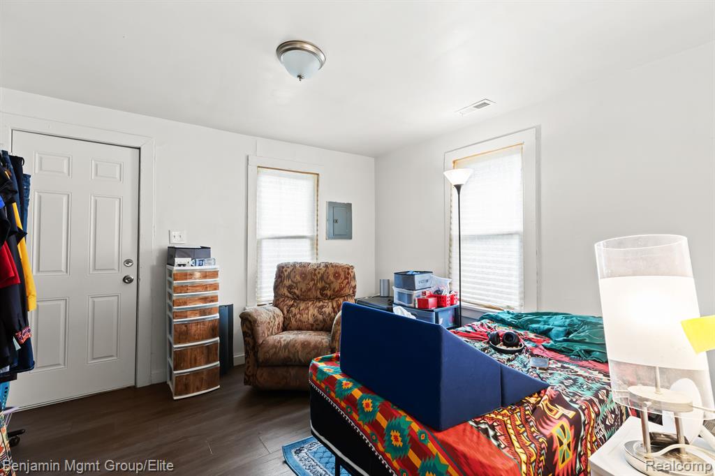 8206 Rivard Avenue Warren, MI 48089 - Photo 22 of 26