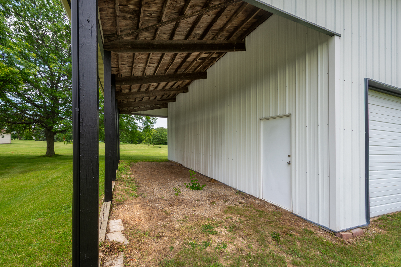 2302 English Prairie Road Spring Grove, IL 60081 - Photo 9 of 51