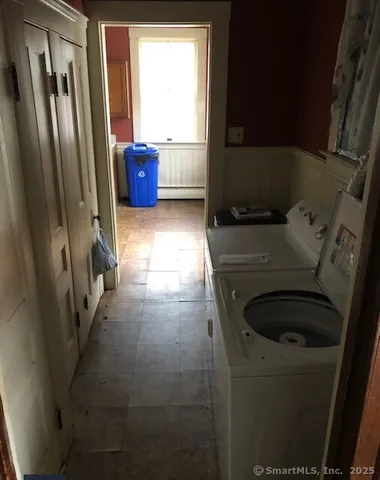 a view of walk in closet