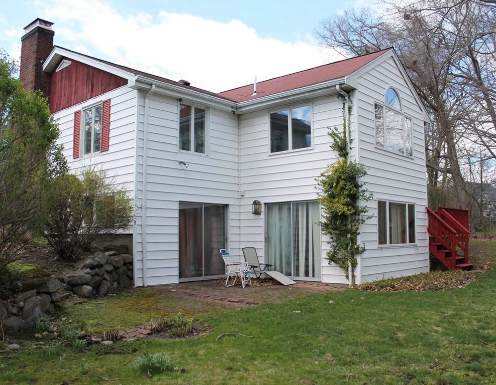 26 Dane Road Lexington, MA 02421 - Photo 3 of 6