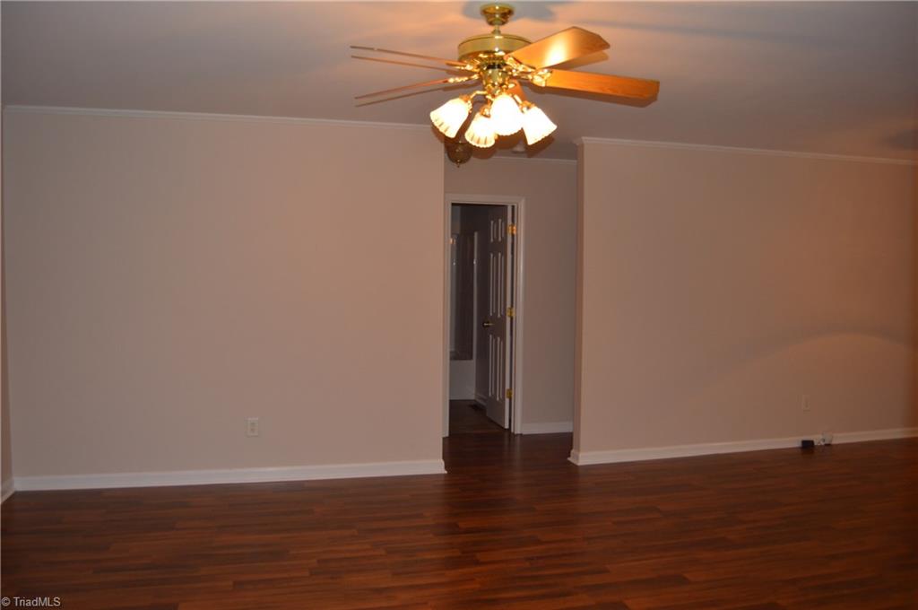 705 Idol Street High Point, NC 27262 - Photo 8 of 19 Gallery Image 8