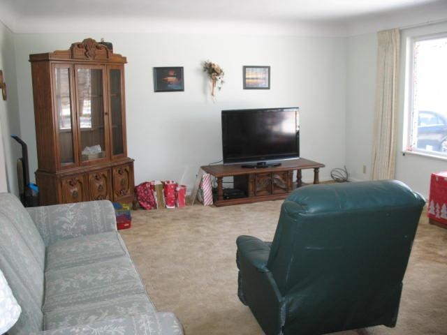 10048 North Lewis Road Clio, MI 48420 - Photo 6 of 26 50062961-5.JPG