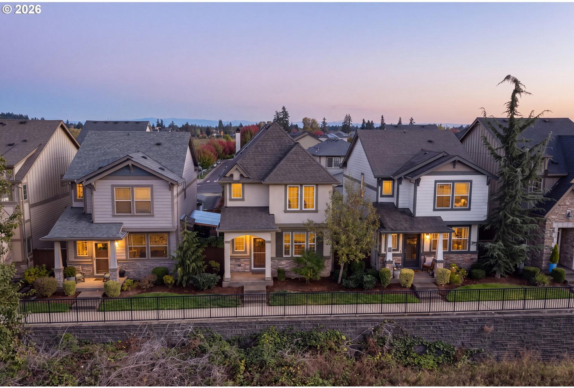 10981 Southwest Verdun Loop Wilsonville, OR 97070 - Photo 1 of 40 Gallery Image 1