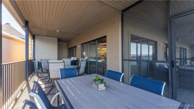 $649,000 | 118 Falls Point Drive, Unit 5B, Lake Ozark, MO 65049