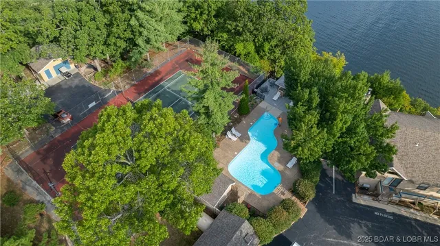$649,000 | 118 Falls Point Drive, Unit 5B, Lake Ozark, MO 65049