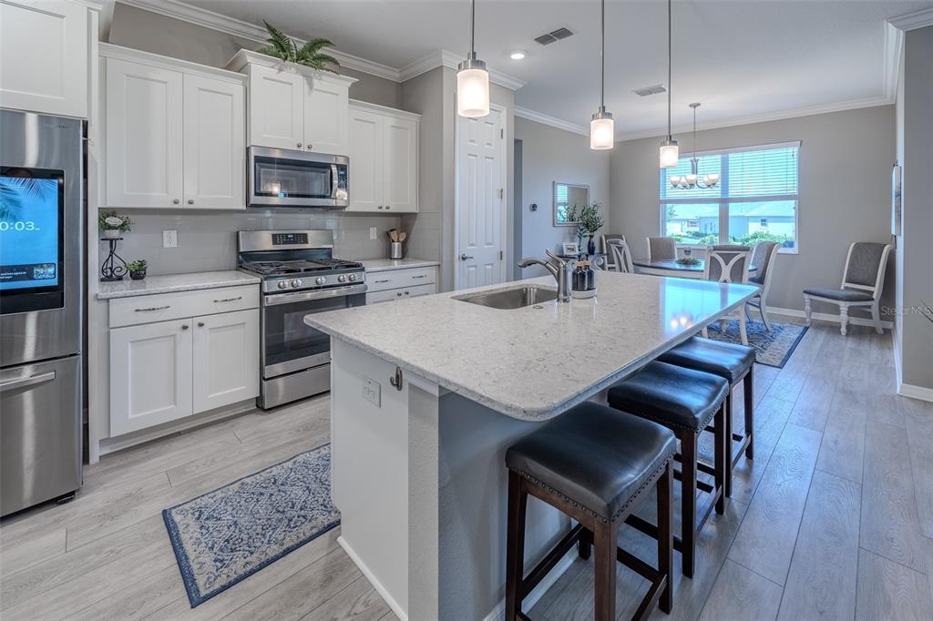 10517 Southwest 90th Street Road Ocala, FL 34481 - Photo 8 of 48