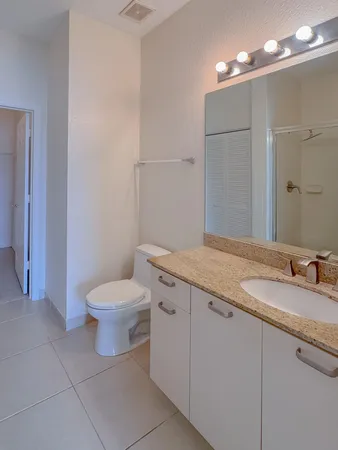 $2,150 | 55 Southeast Palermo, Unit 201, Stuart, FL 34994