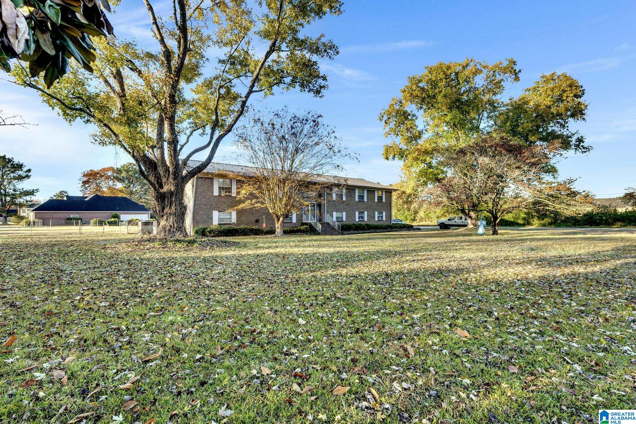 300 Baker Street Warrior, AL 35180 - Photo 41 of 44