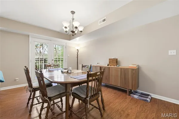 $212,000 | 4501 Eli Drive, Unit G, St. Louis, MO 63128