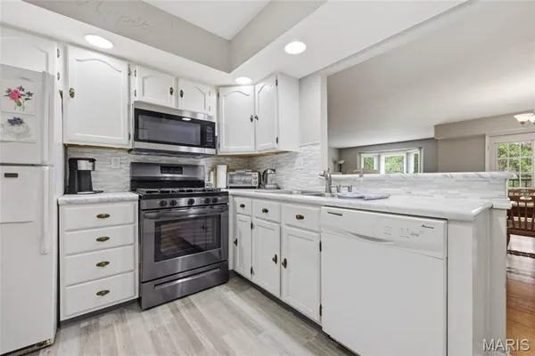 $212,000 | 4501 Eli Drive, Unit G, St. Louis, MO 63128