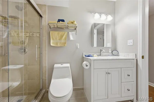 $212,000 | 4501 Eli Drive, Unit G, St. Louis, MO 63128