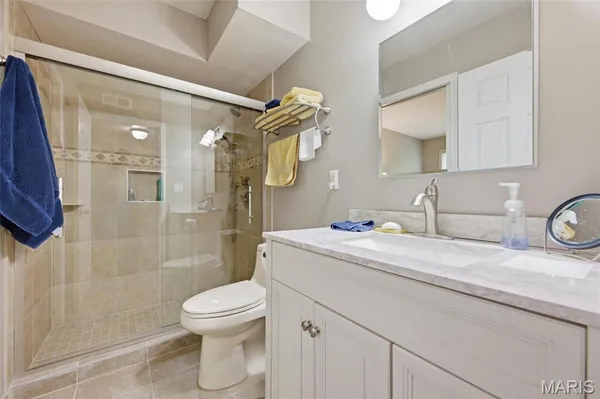 $212,000 | 4501 Eli Drive, Unit G, St. Louis, MO 63128