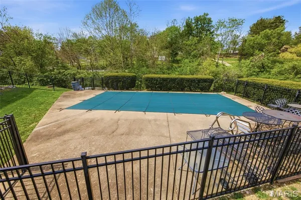 $212,000 | 4501 Eli Drive, Unit G, St. Louis, MO 63128