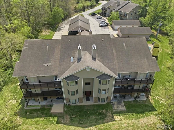 $212,000 | 4501 Eli Drive, Unit G, St. Louis, MO 63128