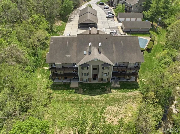 $212,000 | 4501 Eli Drive, Unit G, St. Louis, MO 63128