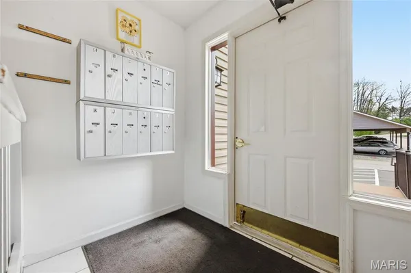 $212,000 | 4501 Eli Drive, Unit G, St. Louis, MO 63128