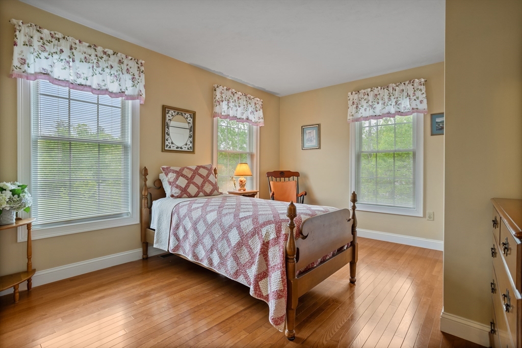 71 Fox Run Drive Ayer, MA 01432 - Photo 24 of 33