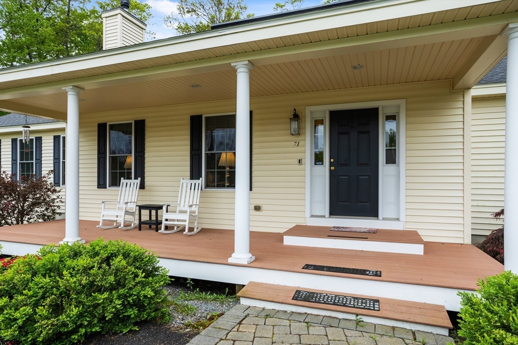 71 Fox Run Drive Ayer, MA 01432 - Photo 9 of 33