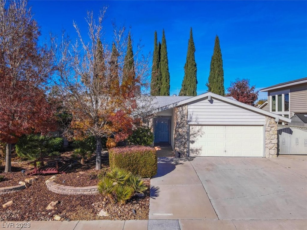 1407 Bronco Road Boulder City, NV 89005 - Photo 1 of 38 Make Boulder City Home at 1407 Bronco Road!
