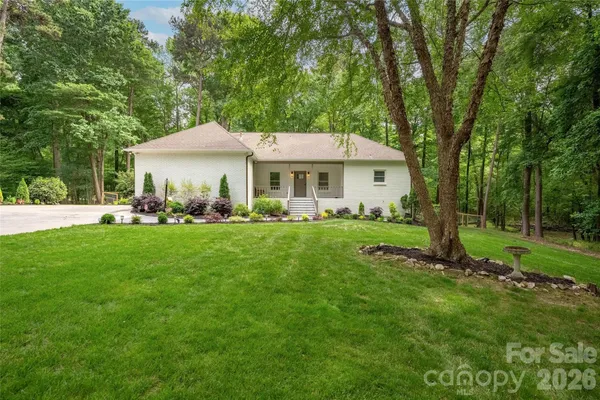 $1,299,000 | 1800 Chestnut Lane, Matthews, NC 28104