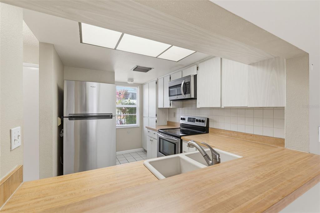 3300 Teeside Drive New Port Richey, FL 34655 - Photo 9 of 72