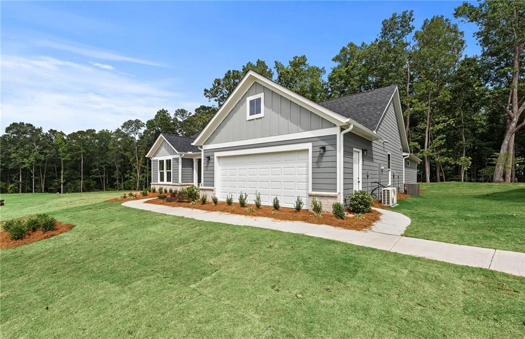 319 Canoe Place Villa Rica, GA 30180 - Photo 3 of 40
