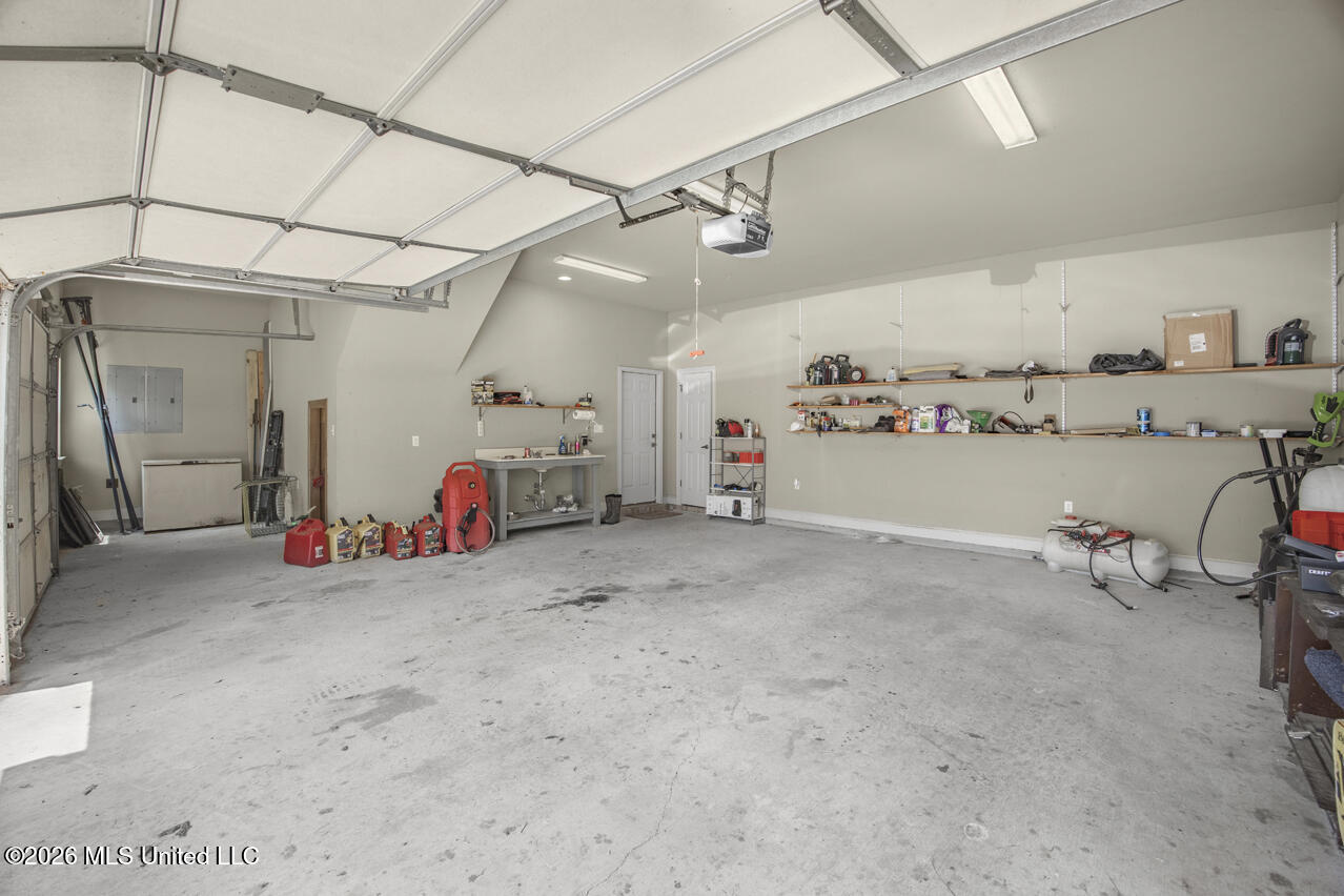 1021 Tyler Drive Summit, MS 39666 - Photo 17 of 47 570A1544