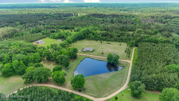 $725,000 | 1021 Tyler Drive, Summit, MS 39666