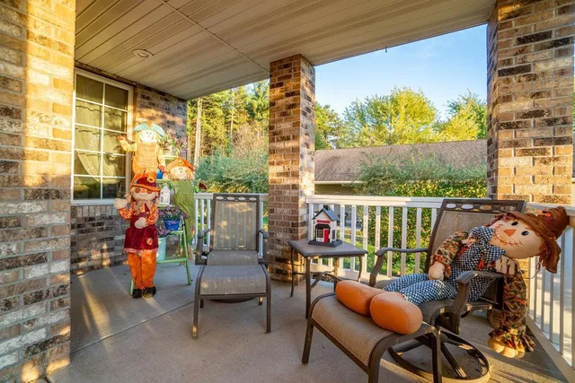 $475,000 | 328 Nordveien Drive, Boyceville, WI 54725