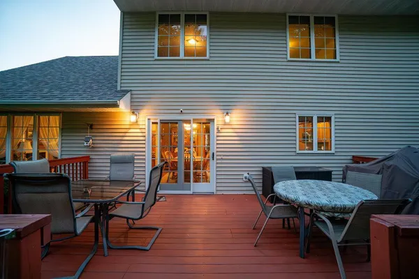 $475,000 | 328 Nordveien Drive, Boyceville, WI 54725