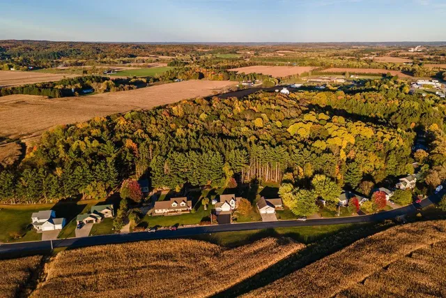 $475,000 | 328 Nordveien Drive, Boyceville, WI 54725