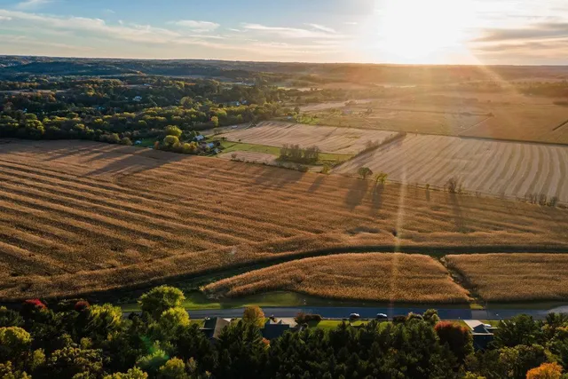 $475,000 | 328 Nordveien Drive, Boyceville, WI 54725