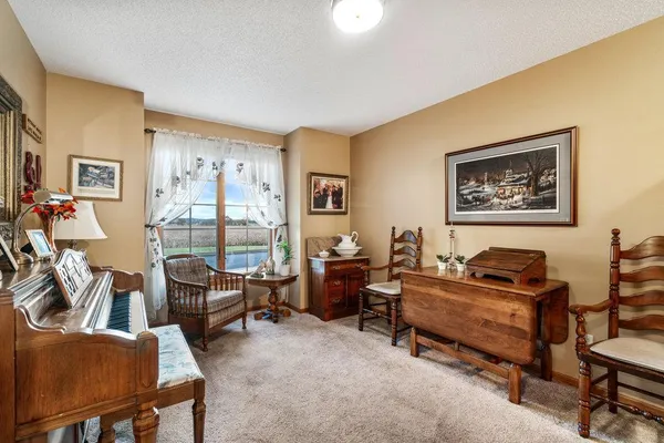 $475,000 | 328 Nordveien Drive, Boyceville, WI 54725