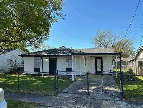 $200,000 | 20 Davenport Street, Westwego, LA 70094