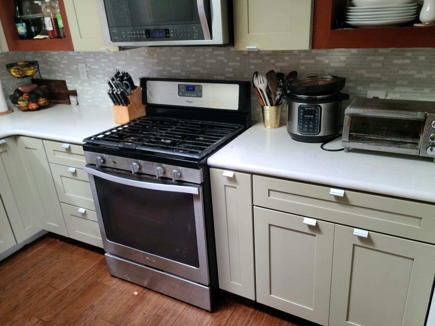 19085 Marjorie Road Salinas, CA 93907 - Photo 2 of 17